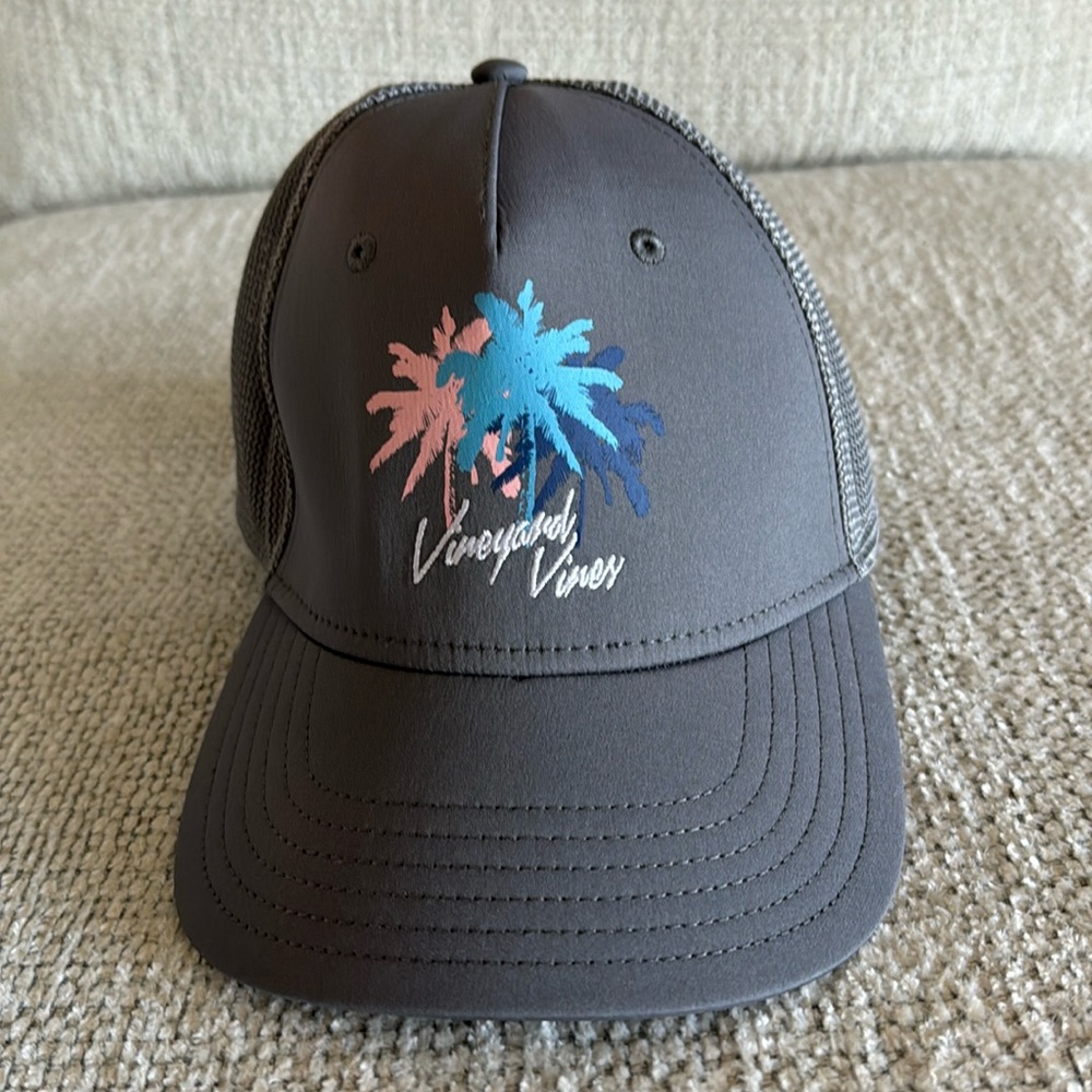 Vineyard Vines Hat